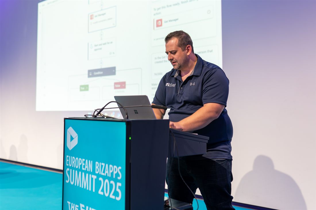 Vlad Catrinescu en conférence au European Collaboration Summit
